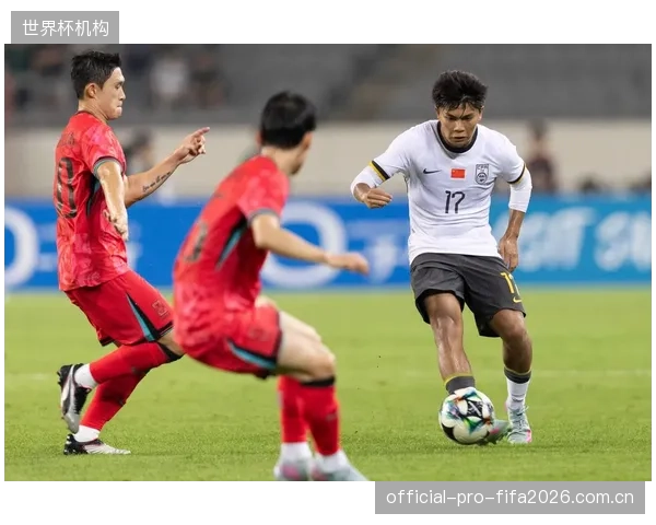 亚洲足球整体实力提升，日本与韩国队被认为最有希望在淘汰赛中走得更远。
